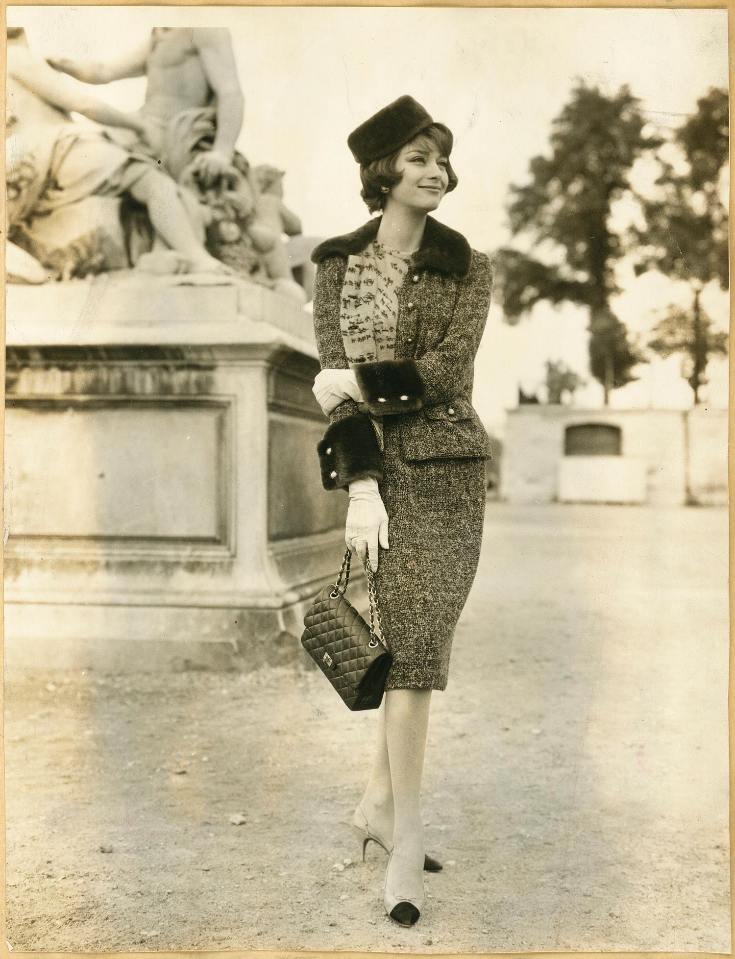 Chanel model in Tweed Suit, Scarf, and Red jersey blouse - Holden Luntz  Gallery